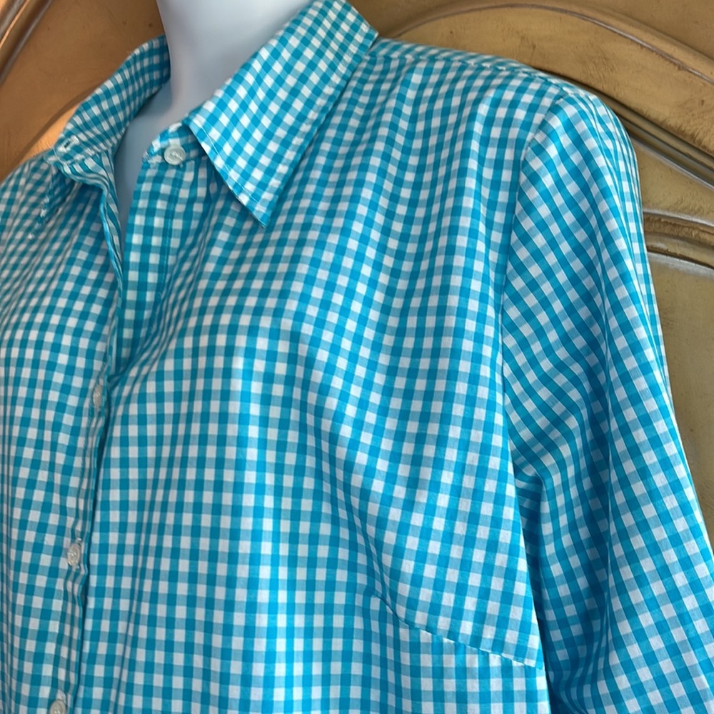 Gemilli aqua checked button down - Picture 2 of 9